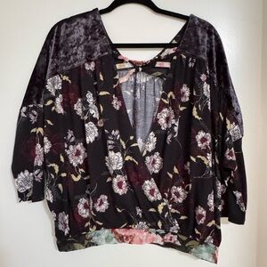 Floral V-Neck Dolman